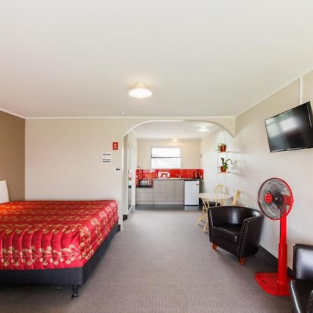 Manfeild Park Motel Филдинг Екстериор снимка