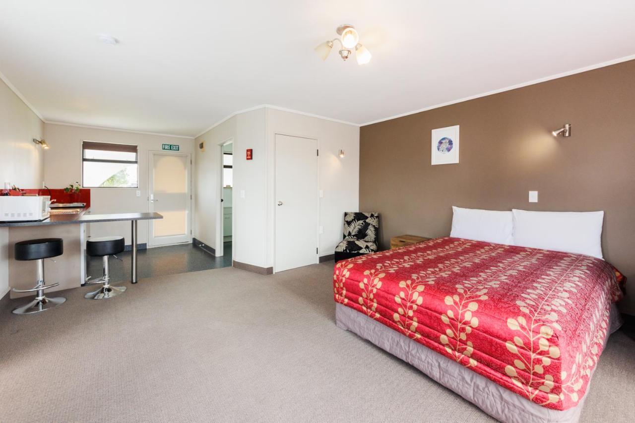 Manfeild Park Motel Филдинг Екстериор снимка