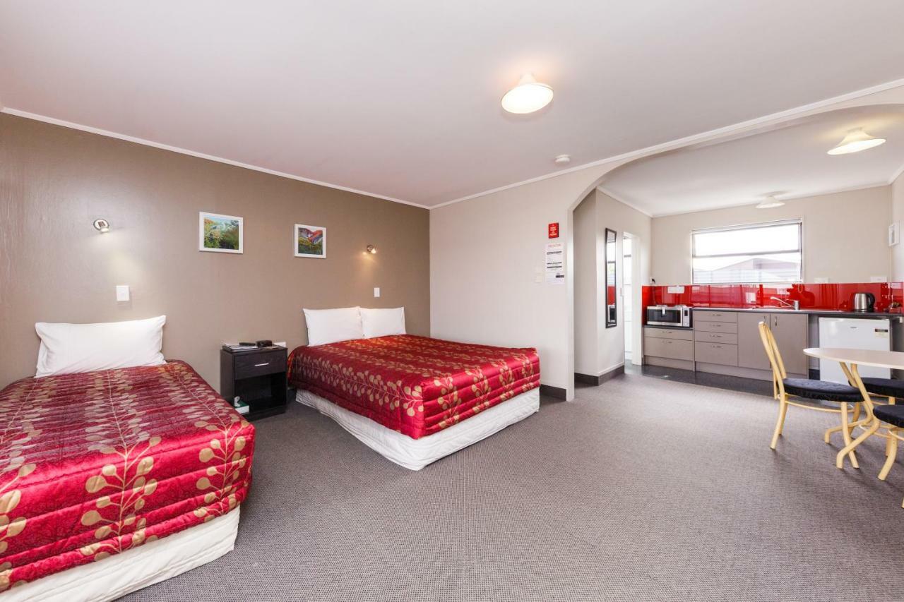 Manfeild Park Motel Филдинг Екстериор снимка